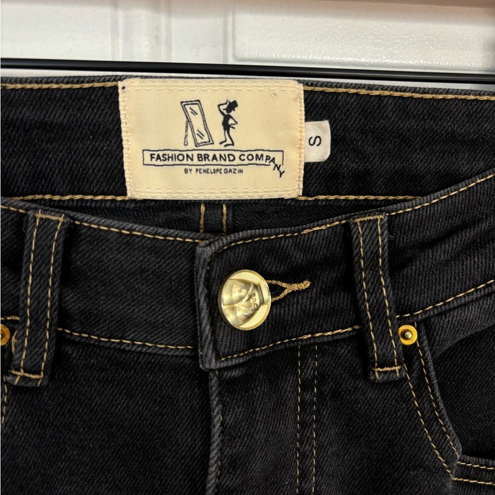 Fashion brand company nap jeans with yellow thread! - Picture 7 of 8